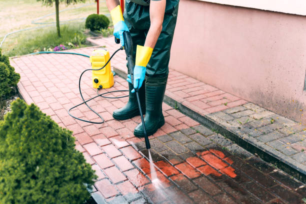 Why Choose Our Certified Pressure Washing Experts for Your Project Needs in Grasonville, MD?